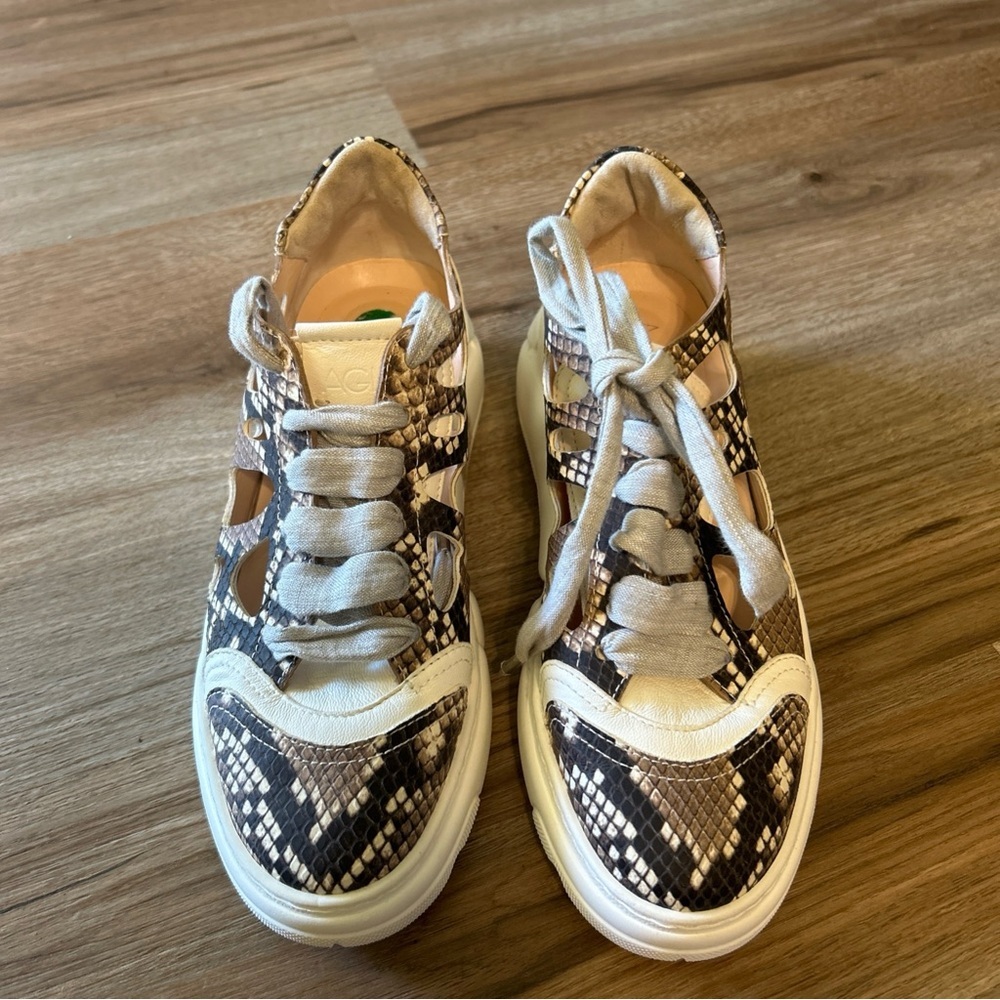 AGL Snakeskin Leather Women
Sneakers SZ US 8 EU38.5